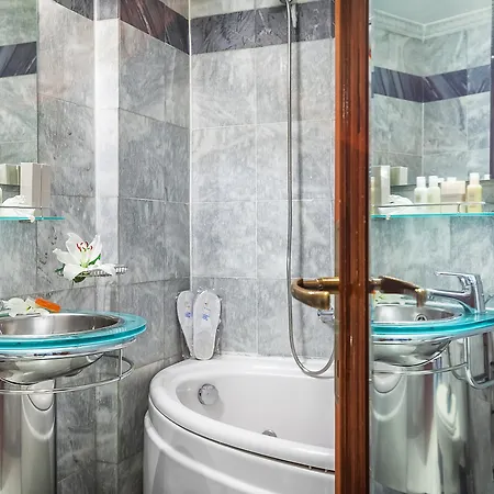 Imperial Palace Classical Hotel