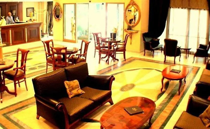 Otel Imperial Palace Classical 4*