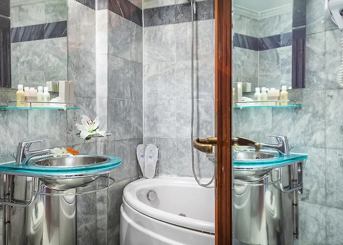 Imperial Palace Classical Hotel