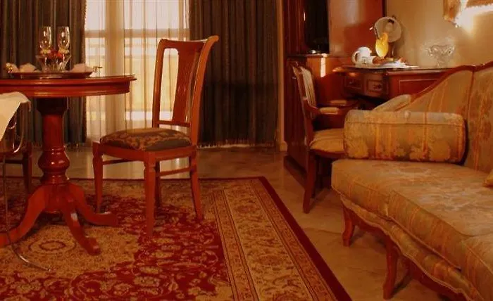 Imperial Palace Classical 4*