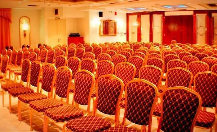 Imperial Palace Classical فندق