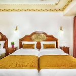 Imperial Palace Classical Hotel 4*